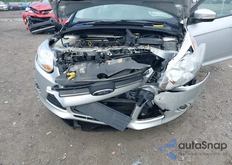 2014 Ford Focus Se из США, поврежденный, VIN 1FADP3F29EL270041